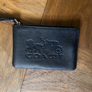 Coach Women's Jes Corner Zip Wristlet with Horse and Carriage in Black